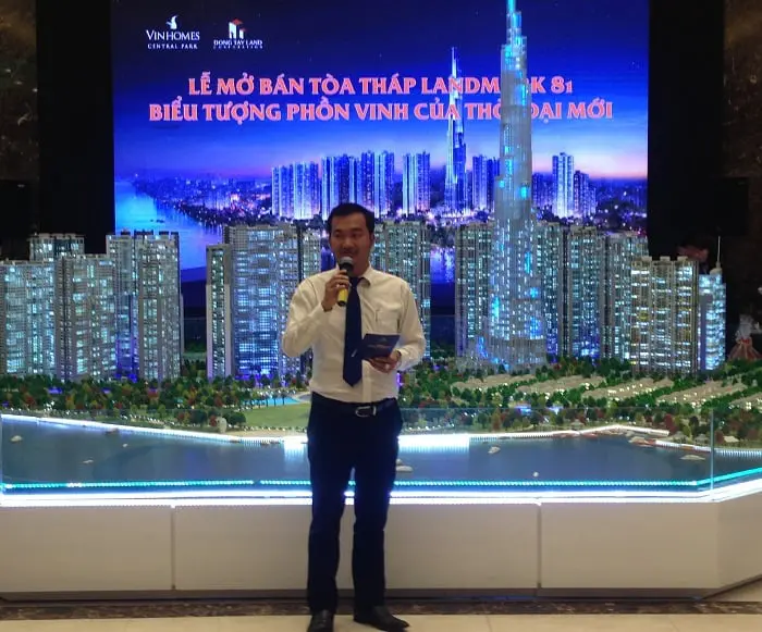 Ông Nguyễn Thái Bình (TGĐ Đông Tây Land) phát biểu tại lễ mở bán toà nhà Landmark 81