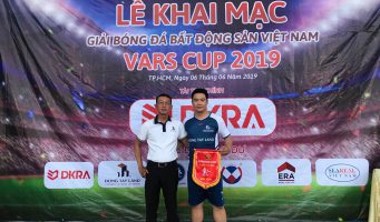 Đông Tây Land tham gia tranh tài giải bóng đá VARS CUP 2019