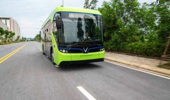 VinBus hợp tác Star Charge xây dựng hệ thống trạm sạc xe buýt lớn nhất Đông Nam Á