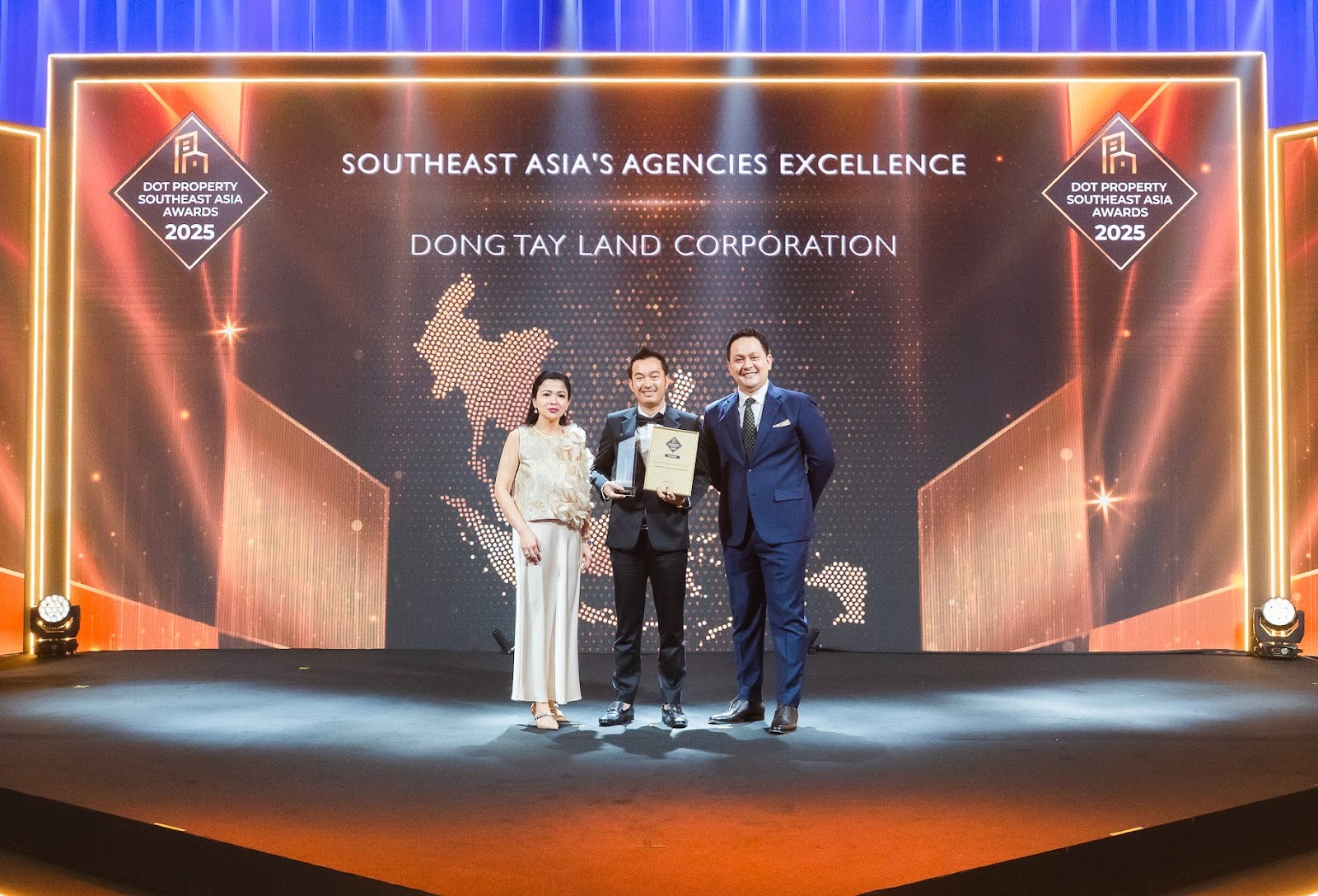 Đông Tây Land nhận giải thưởng tại Dot Property Southeast Asia Awards 2025