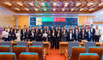 80 triệu cổ phiếu DTR của Đông Tây Land lên sàn UPCoM, tăng gần 10% trong phiên giao dịch đầu tiên